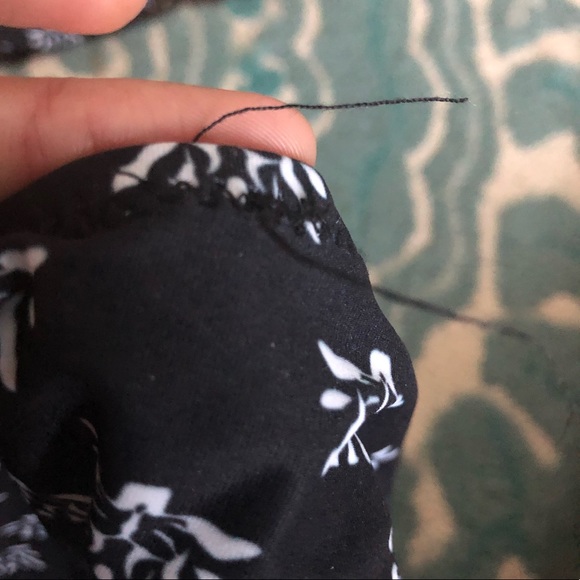 Patterned Halter Bikini - Picture 4 of 4